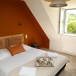Otel Le Relais De L'aubrac 2*