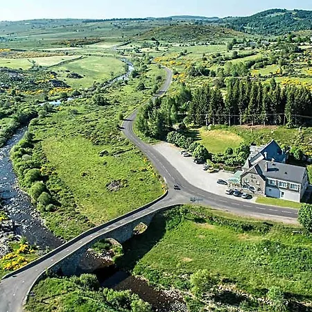 酒店 Le Relais De L'aubrac 纳斯比纳勒