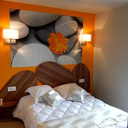 Le Relais De L'aubrac ناسبينالز