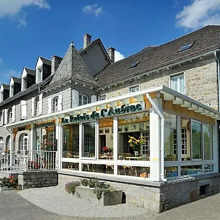 Le Relais De L'aubrac فندق