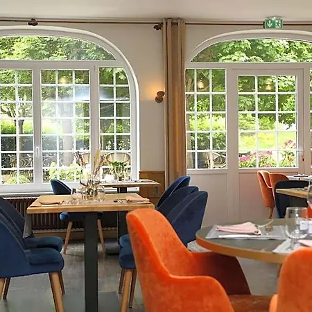 Le Relais De L'aubrac ناسبينالز