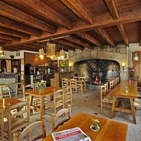 Le Relais De L'aubrac 纳斯比纳勒