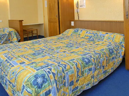 Le Relais De L'aubrac Hotel 2*