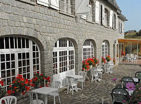 Le Relais De L'aubrac 2*